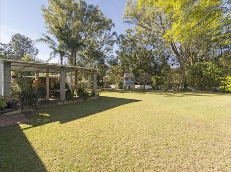 Photo - 5 Rutherford Road, Withcott QLD 4352 - Image 10