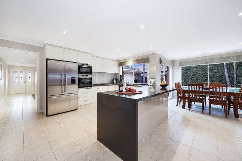 Photo - 5 Ryder Court, Rowville VIC 3178 - Image 3