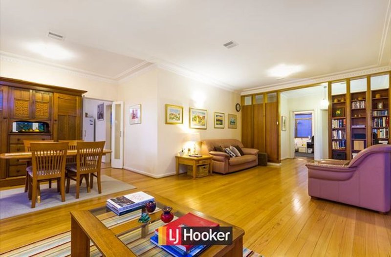 Photo - 5 Ryrie Street, Campbell ACT 2612 - Image 4