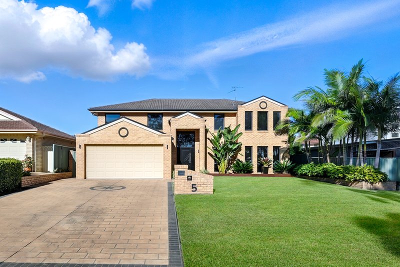 5 Saddler Way, Glenmore Park NSW 2745