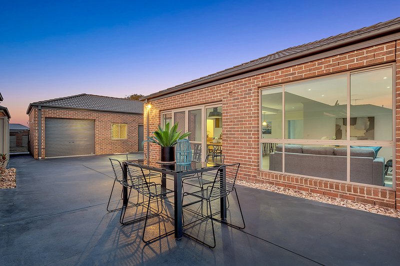 Photo - 5 Sage Hills Place, Craigieburn VIC 3064 - Image 25