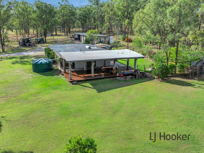 Photo - 5 Saggitarius Street, River Ranch QLD 4680 - Image 2