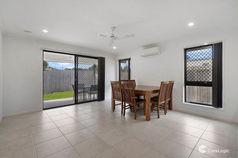 Photo - 5 Salerno Street, Waterford West QLD 4133 - Image 2