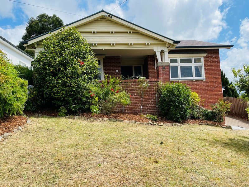 5 Salier Crescent, Mount Stuart TAS 7000