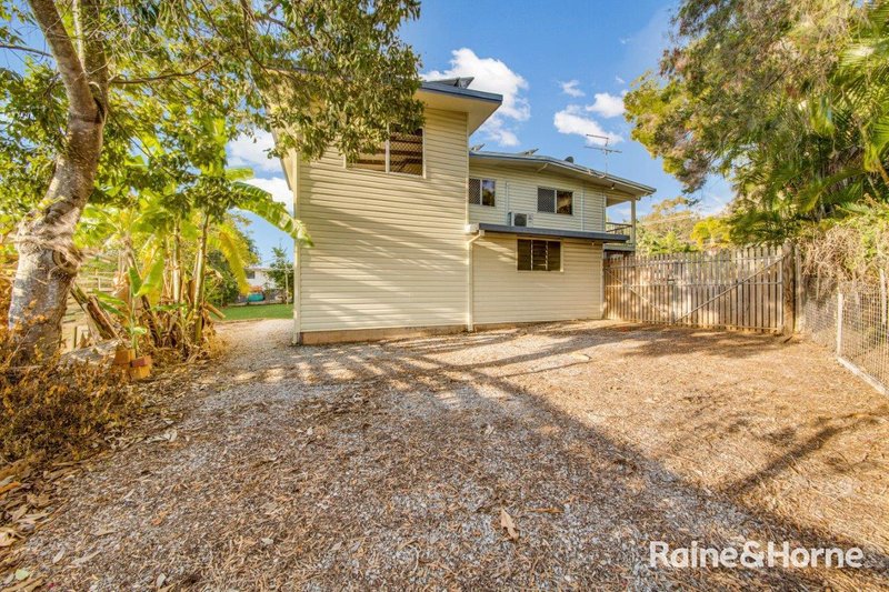 Photo - 5 Sam Street, West Gladstone QLD 4680 - Image 15