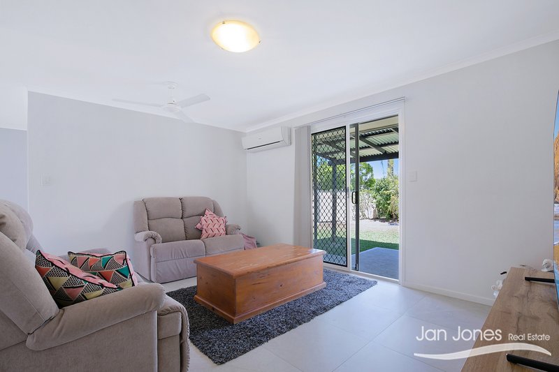 Photo - 5 Samantha Ct , Deception Bay QLD 4508 - Image 8