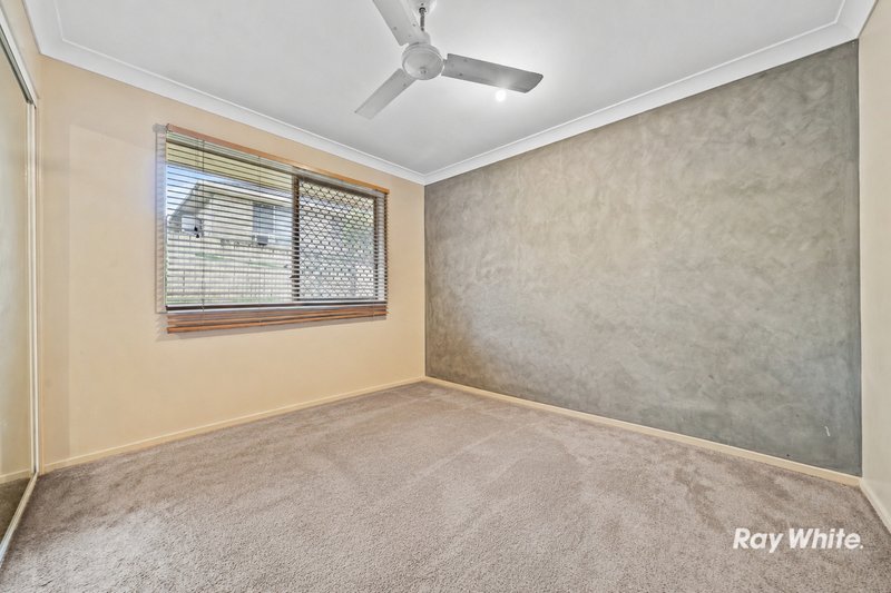 Photo - 5 Samia Court, Regents Park QLD 4118 - Image 10