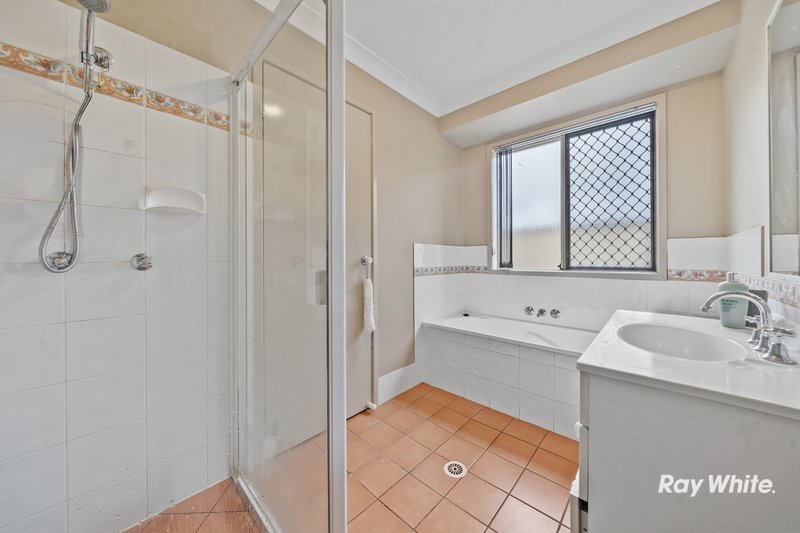 Photo - 5 Samia Court, Regents Park QLD 4118 - Image 13