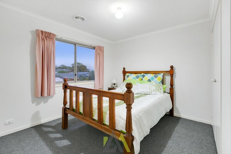 Photo - 5 Sandpiper Close, Chelsea Heights VIC 3196 - Image 10