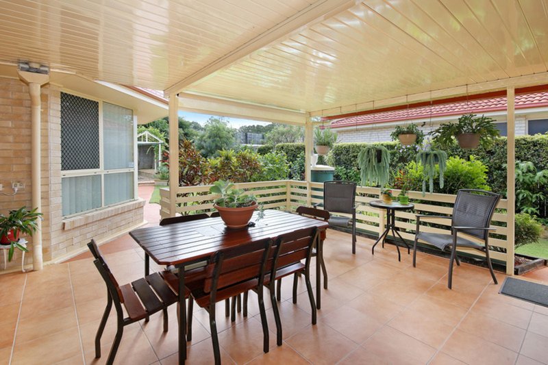 Photo - 5 Santa Ana Court, Beerwah QLD 4519 - Image 2