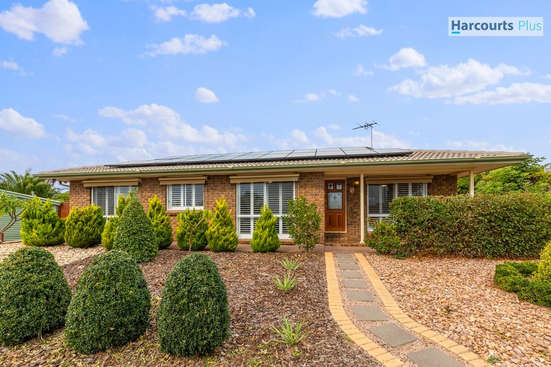 Photo - 5 Santana Court, Hallett Cove SA 5158 - Image 2