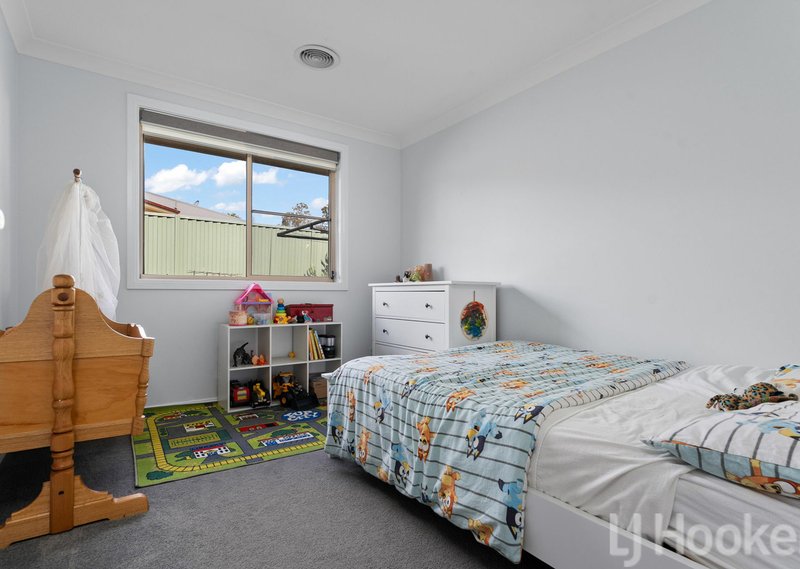 Photo - 5 Sapphire Cresent , Kelso NSW 2795 - Image 13
