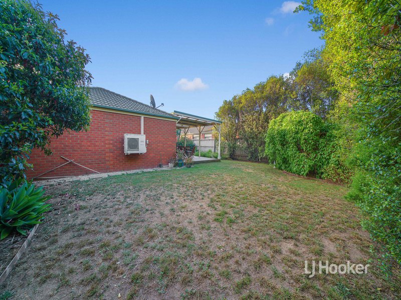 Photo - 5 Sassari Court, Point Cook VIC 3030 - Image 23