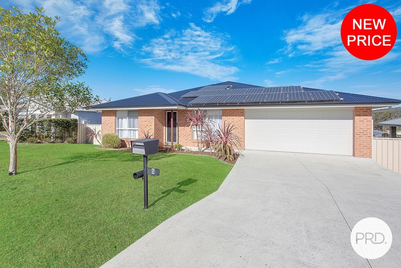 5 Satinwood Crescent, Kew NSW 2439