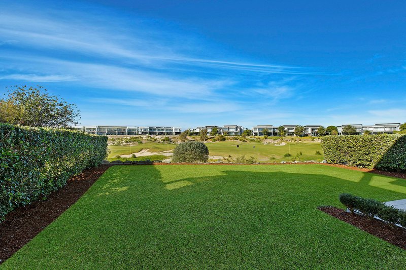 Photo - 5 Sawgrass Crescent, Magenta NSW 2261 - Image 8