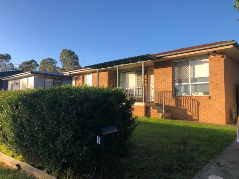 5 Scribbly Place, Macquarie Fields NSW 2564