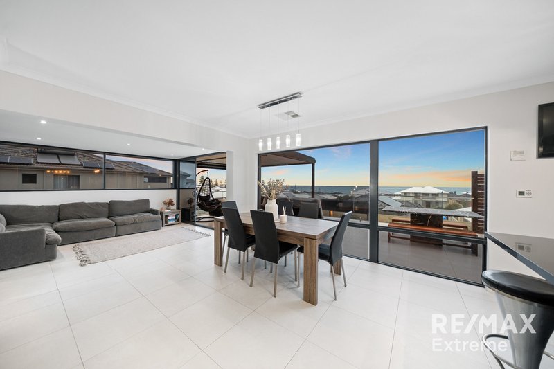 Photo - 5 Seafarer Way, Jindalee WA 6036 - Image 8