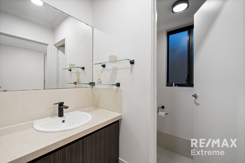 Photo - 5 Seafarer Way, Jindalee WA 6036 - Image 24