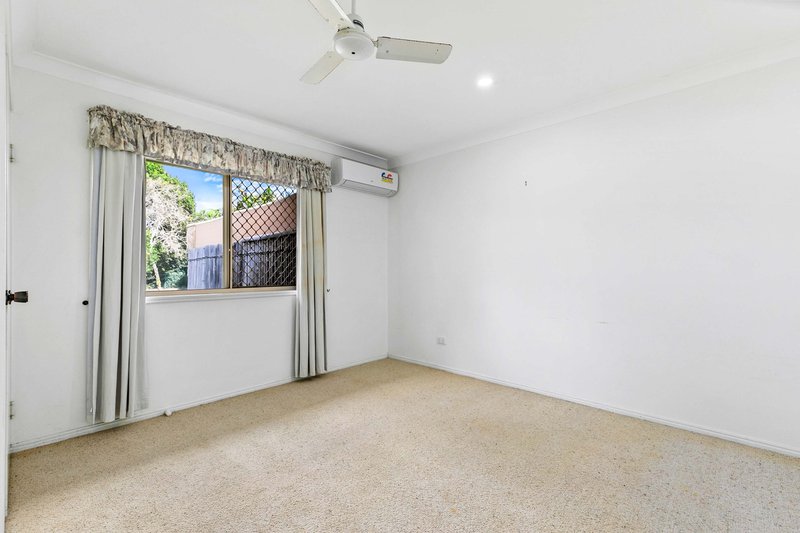 Photo - 5 Sealink Drive, Point Vernon QLD 4655 - Image 15