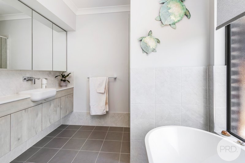 Photo - 5 Seaside Boulevard, Fern Bay NSW 2295 - Image 13