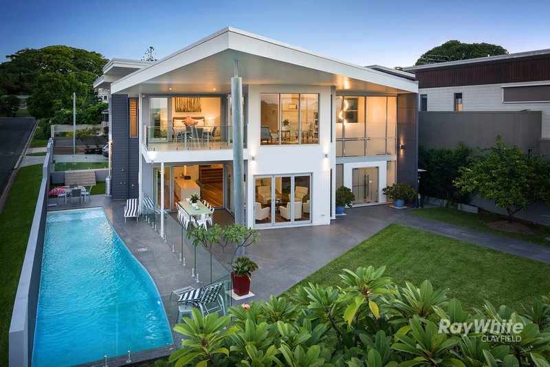 Photo - 5 Sefton Road, Clayfield QLD 4011 - Image 2