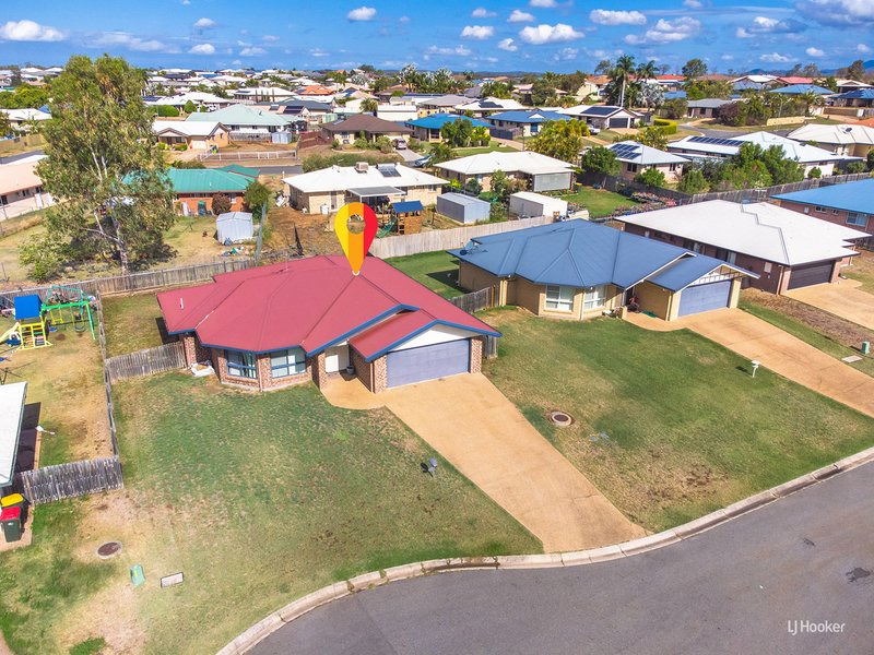 Photo - 5 Seonaid Place, Gracemere QLD 4702 - Image 13