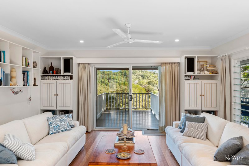 Photo - 5 Shamrock Court, Sunrise Beach QLD 4567 - Image 6