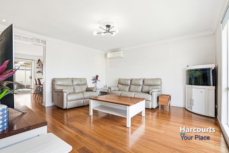 Photo - 5 Shamrock Place, Glendenning NSW 2761 - Image 2
