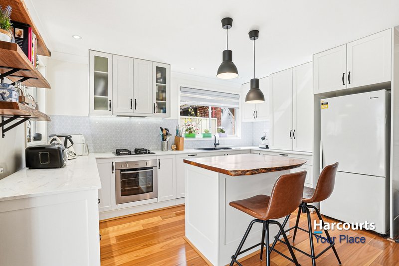 Photo - 5 Shamrock Place, Glendenning NSW 2761 - Image 5