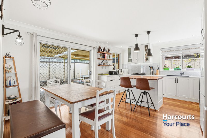 Photo - 5 Shamrock Place, Glendenning NSW 2761 - Image 8