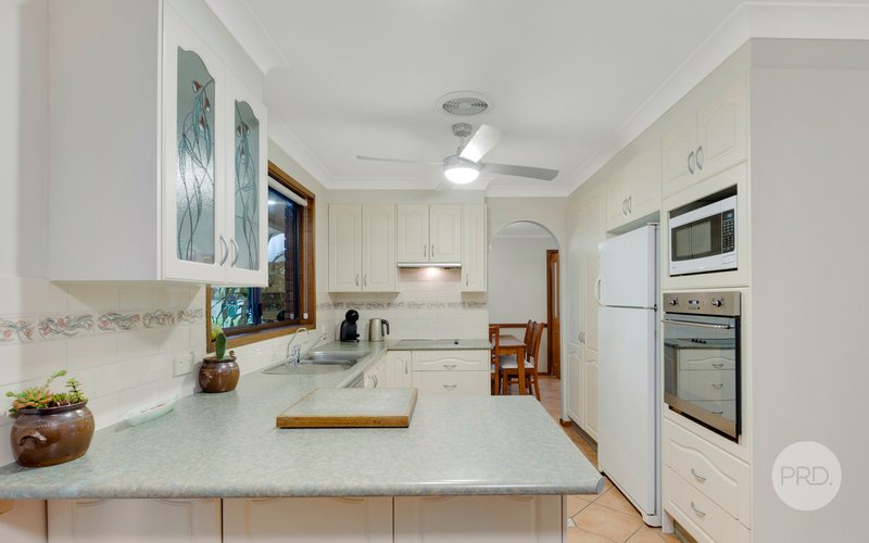 Photo - 5 Shandlin Place, South Penrith NSW 2750 - Image 6