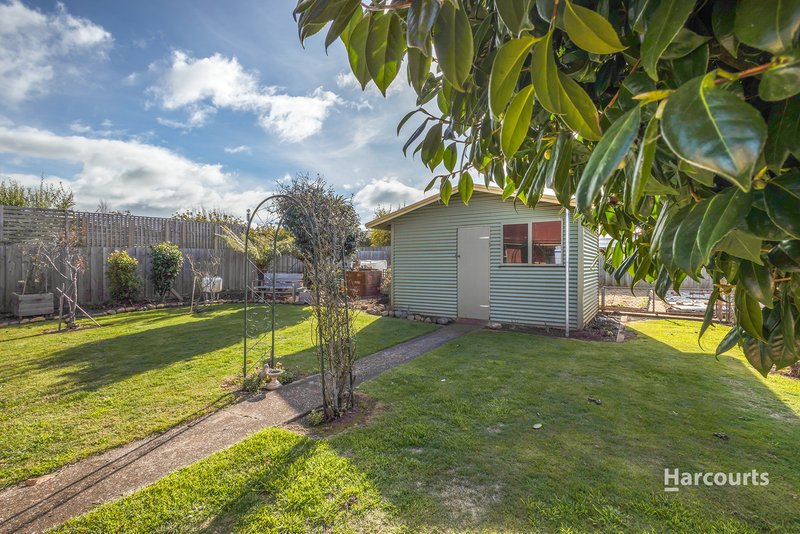 Photo - 5 Sharon Court, Devonport TAS 7310 - Image 9