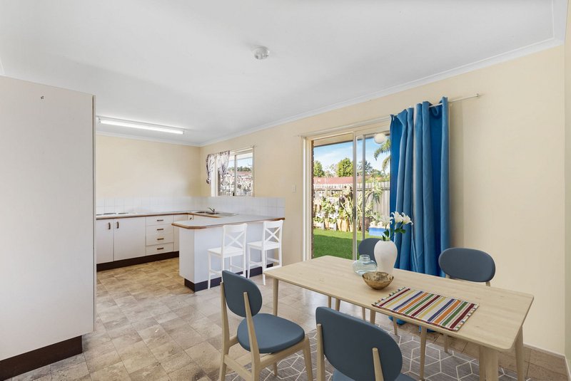 Photo - 5 Sharon Court, Morayfield QLD 4506 - Image 14