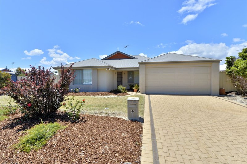 Photo - 5 Sharperton Meander, Dudley Park WA 6210 - Image 2