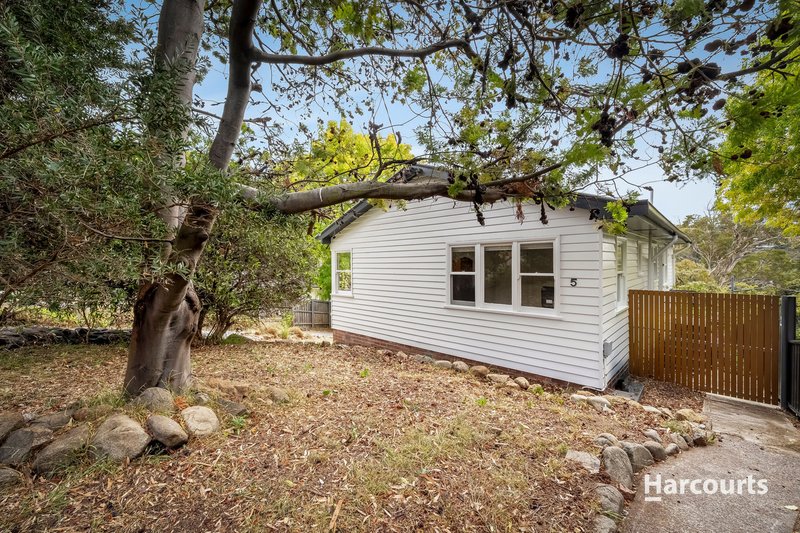 Photo - 5 Sharps Road, Lenah Valley TAS 7008 - Image 2