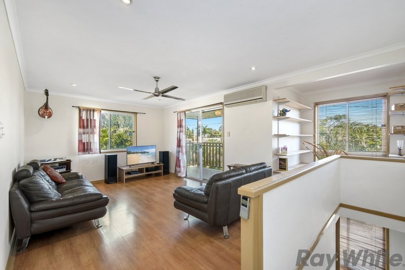 Photo - 5 Shearwater Court, Deception Bay QLD 4508 - Image 2