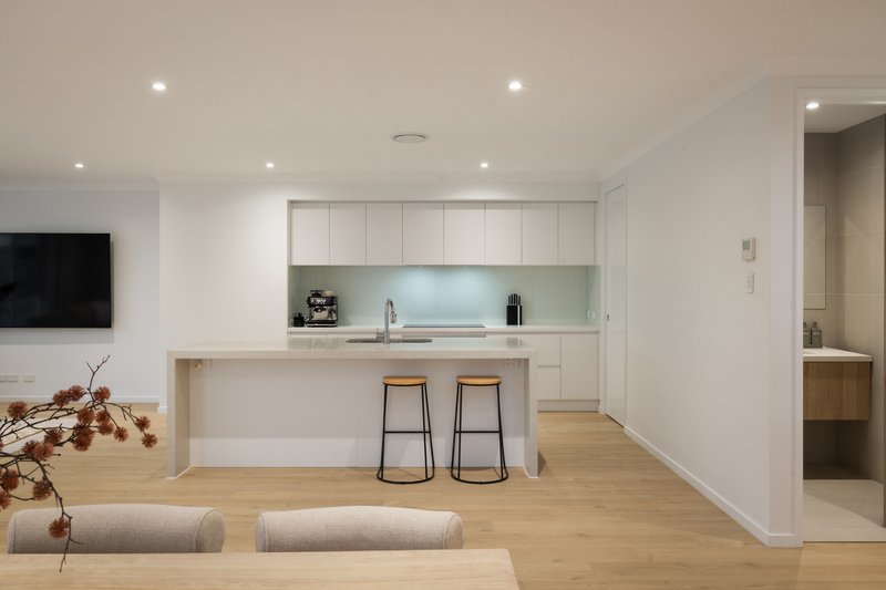 Photo - 5 Shell Street, Nerang QLD 4211 - Image 10