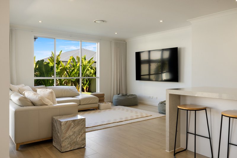 Photo - 5 Shell Street, Nerang QLD 4211 - Image 15