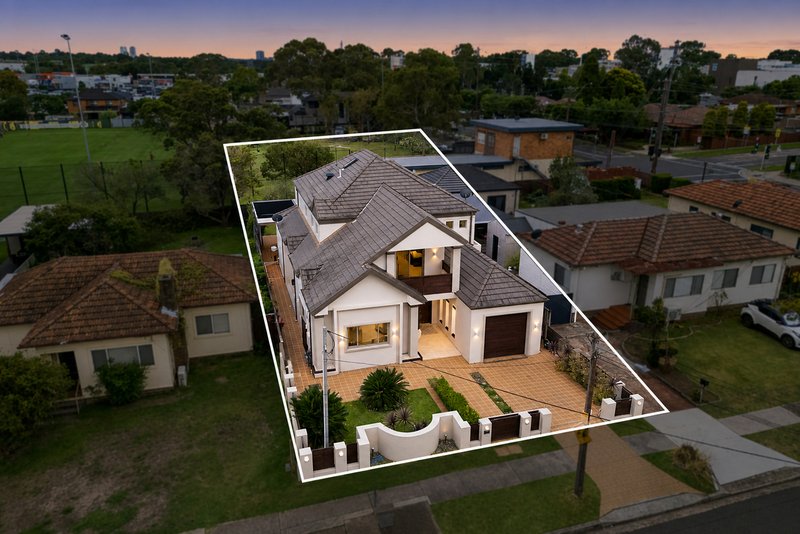 Photo - 5 Shellcote Road, Greenacre NSW 2190 - Image 2