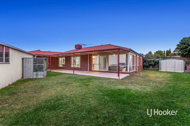 Photo - 5 Shelley Place, Hoppers Crossing VIC 3029 - Image 21