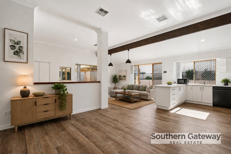 Photo - 5 Sheoak Heights, Parmelia WA 6167 - Image 1