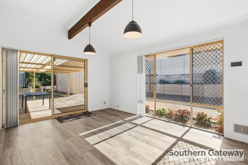 Photo - 5 Sheoak Heights, Parmelia WA 6167 - Image 6