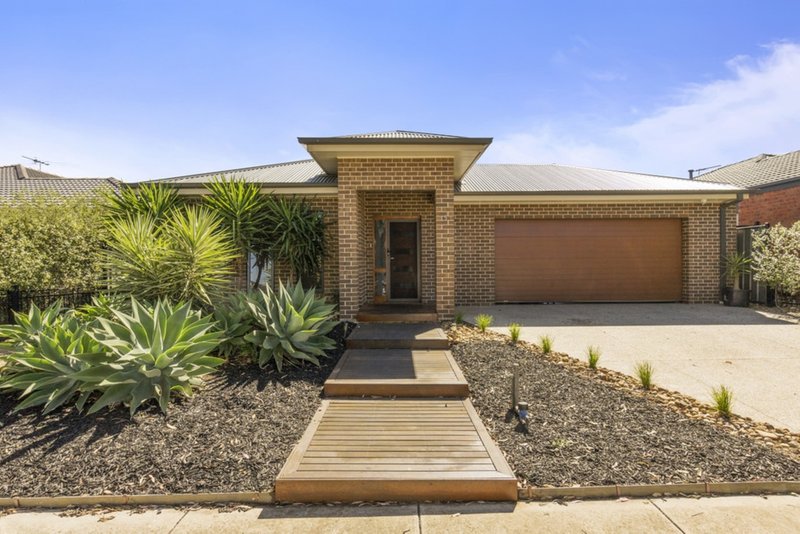 Photo - 5 Sherlock Avenue, Tarneit VIC 3029 - Image 13