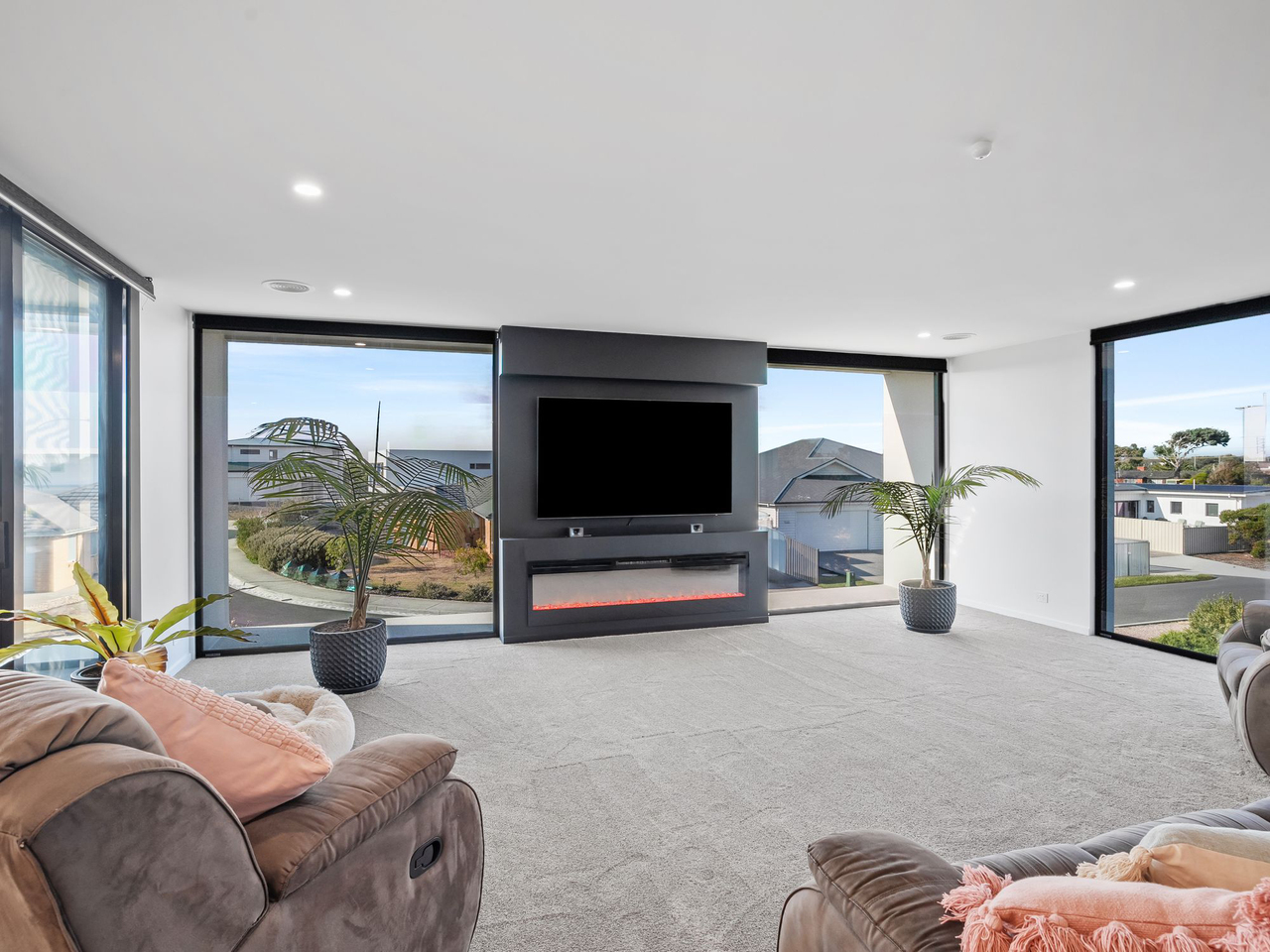 5-bedroom house at 5 Shorehaven Drive, Turners Beach, TAS 7315, Turners Beach, Tasmania