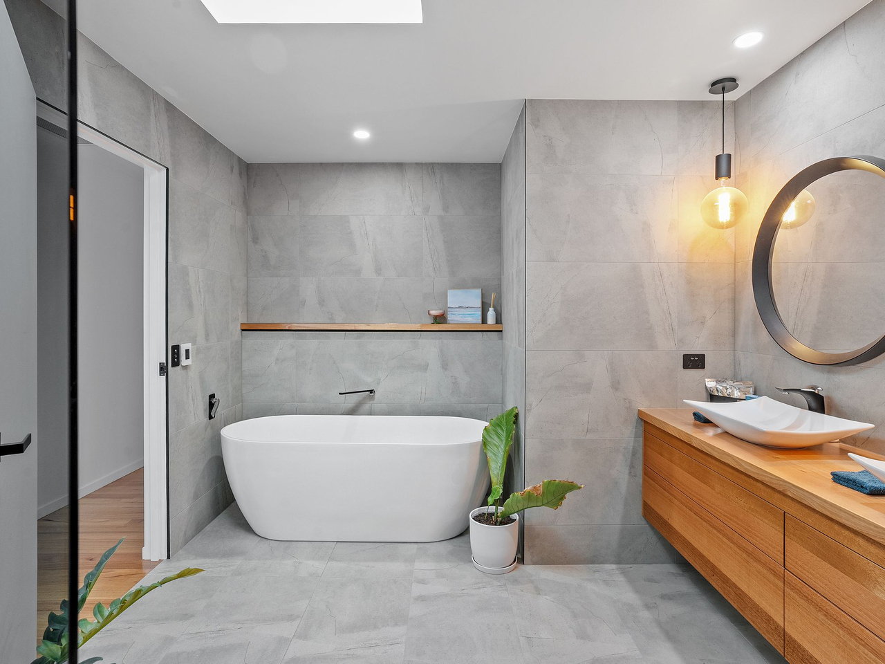 5-bedroom house at 5 Shorehaven Drive, Turners Beach, TAS 7315, Turners Beach, Tasmania