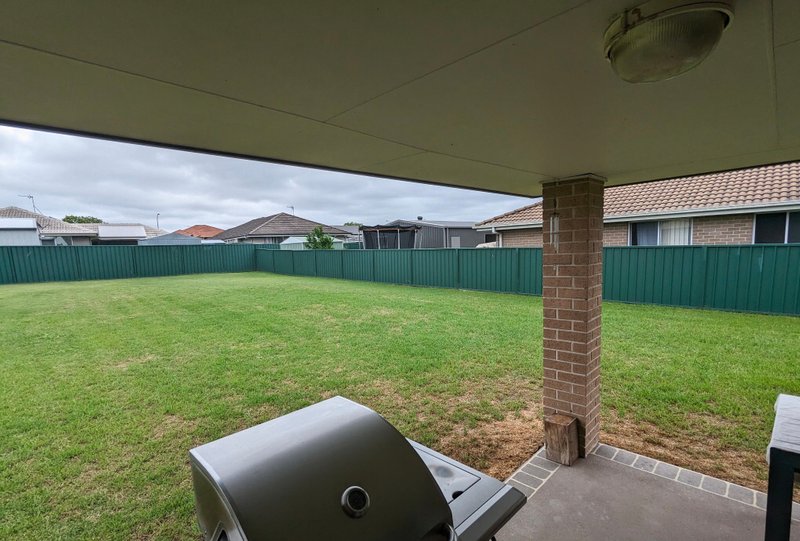 Photo - 5 Shortland Drive, Rutherford NSW 2320 - Image 15