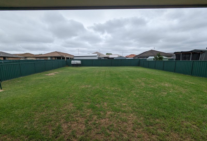 Photo - 5 Shortland Drive, Rutherford NSW 2320 - Image 16