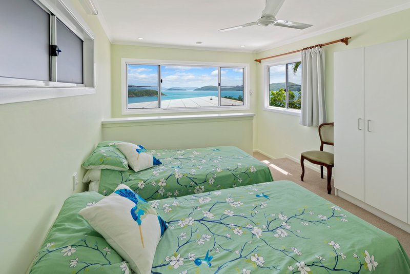 Photo - 5 Shutehaven Close, Shute Harbour QLD 4802 - Image 12