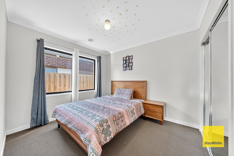 Photo - 5 Signal Circuit, Aintree VIC 3336 - Image 15