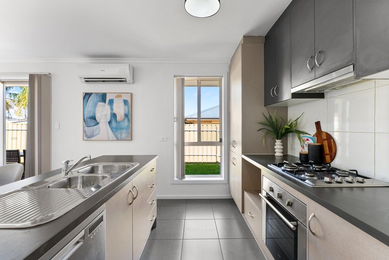 Photo - 5 Silk Road, Andrews Farm SA 5114 - Image 5